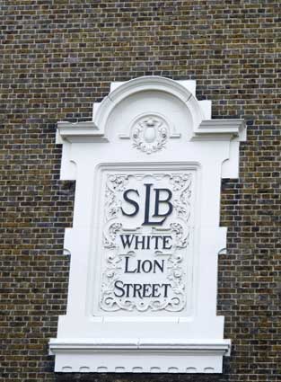 Ipswich Historic Lettering: SLB White Lion Street