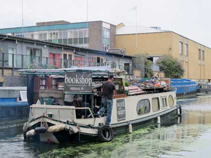 Ipswich Historic Lettering: boat bookshop
