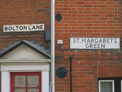 Ipswich Historic Lettering: Bolton Lane St Margarets Green signs