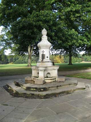 Ipswich Historic Lettering: Burton Fountain 3