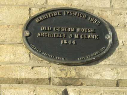 Ipswich Historic Lettering: Custom House 9