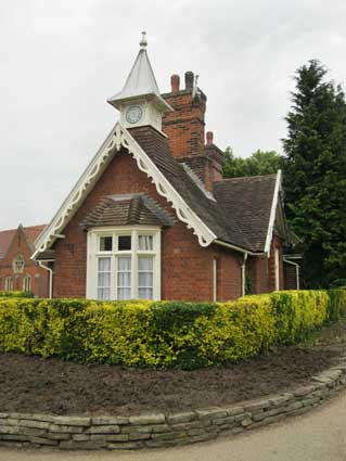 Ipswich Historic Lettering: Park lodge 1