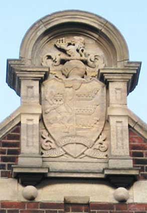 Ipswich Historic Lettering: Ranelagh School crest