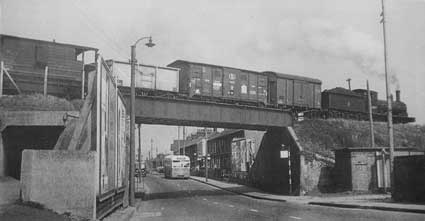 Ipswich Historic Lettering: Wherstead Rd bridge period