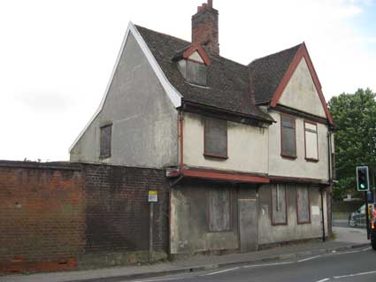 Ipswich Historic Lettering: 4 College St 1