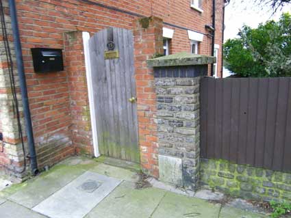 Ipswich Historic Lettering: Artillery barracks markers WD4 street