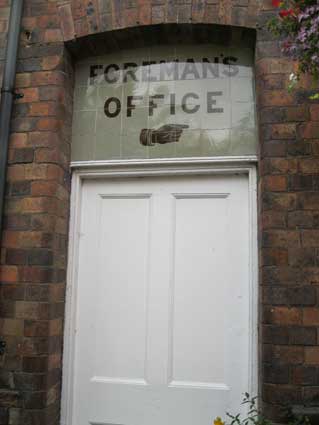 Ipswich Historic Lettering: Ironbridge 11