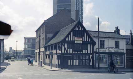 Ipswich Historic Lettering: Friars Rd 2