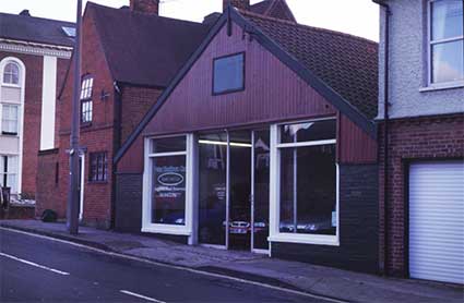 Ipswich Historic Lettering: 3 Tuns 2a JBO