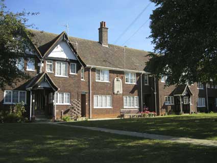 Ipswich Historic Lettering: Cliff Almshouses 1