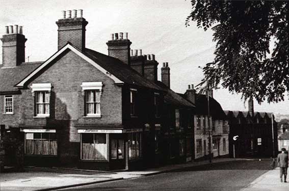 Ipswich Historic Lettering: Atlas House 1960s