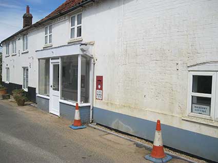 Ipswich Historic Lettering: Bawdsey post box 1