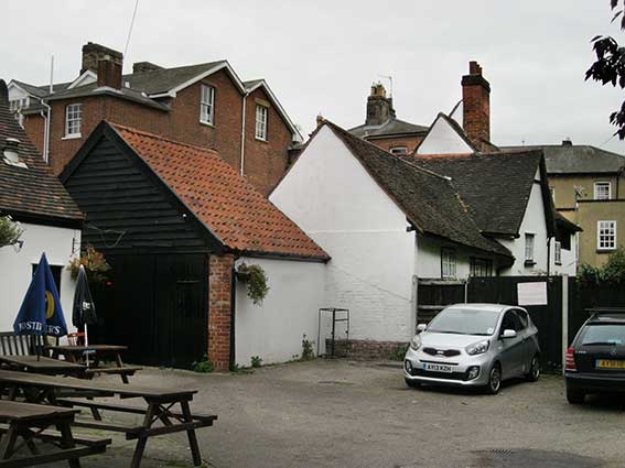 Ipswich Historic lettering: Black Horse 1