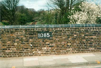 Ipswich Historic Lettering: Woodbridge Rd bridge