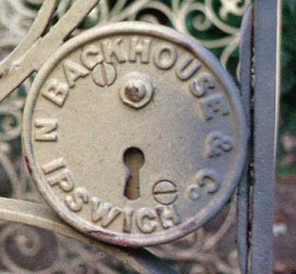 Ipswich Historic Lettering: Chantry gates 1a