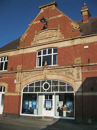 Ipswich Historic Lettering: Cheltenham 47