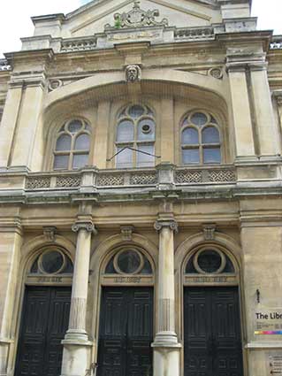 Ipswich Historic Lettering: Cheltenham 60