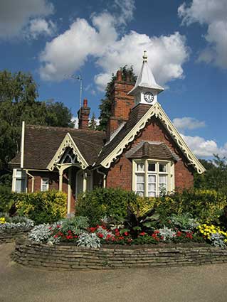 Ipswich Historic Lettering: Arboretum clock 1