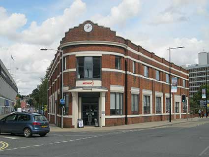 Ipswich Historic Lettering: Archant clock 1