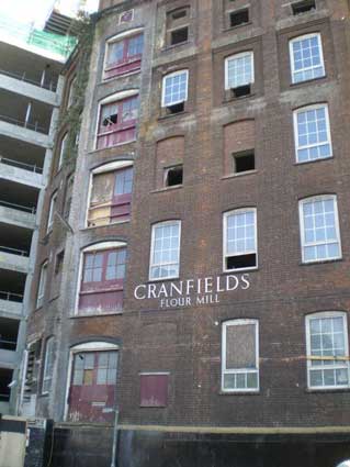 Ipswich Historic Lettering: Cranfields 1