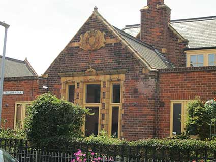 Ipswich Historic Lettering: Bond Street School