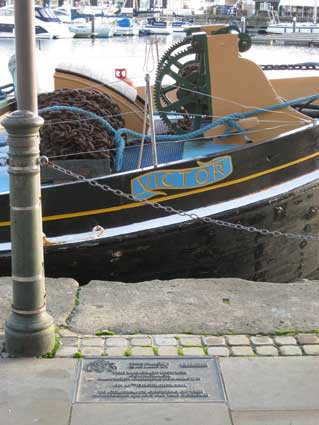 Ipswich Historic Lettering: Custom House 14