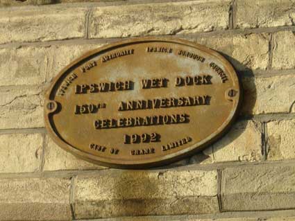 Ipswich Historic Lettering: Custom House 8