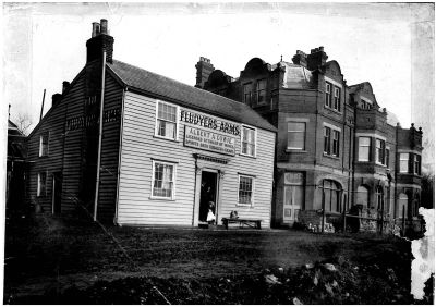 Ipswich Historic Lettering: Felixstowe Fludyers Arms old