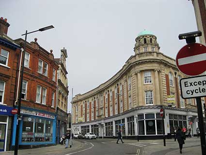 Ipswich Historic Lettering: Frasers 11