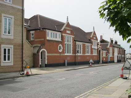 Ipswich Historic Lettering: Girls' Ragged School 1