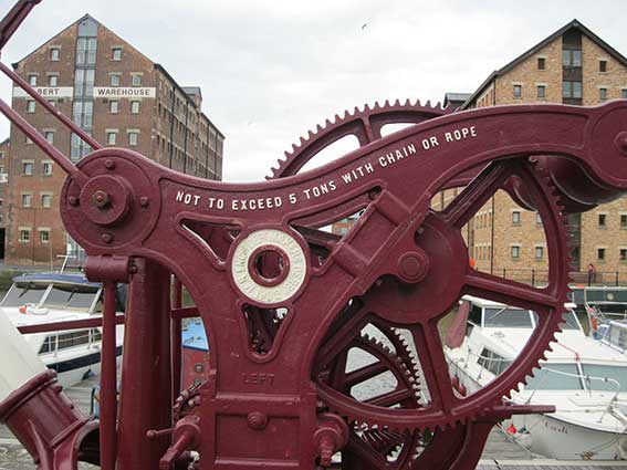 Ipswich Historic Lettering: Gloucester dock crane 3