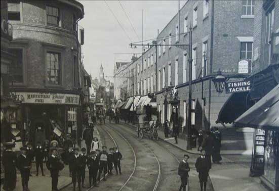 Ipswich Historic Lettering: Great White Horse 1900