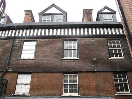 Ipswich Historic Lettering: Great White Horse 39