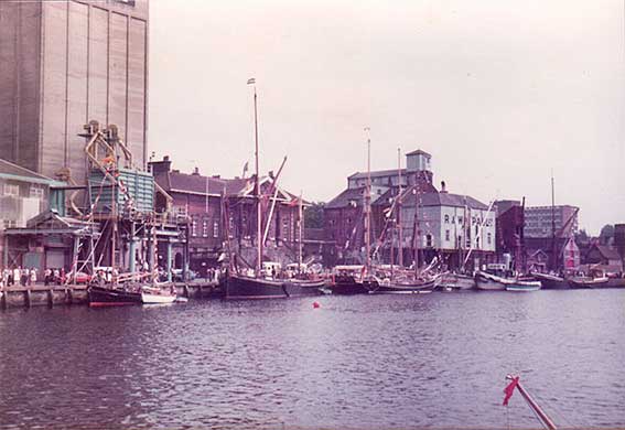 Ipswich Historic Lettering: Maritme Ipswich 1982 photo 4aa