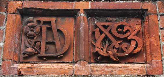 Ipswich Historic Lettering: Morpeth plaque 11a