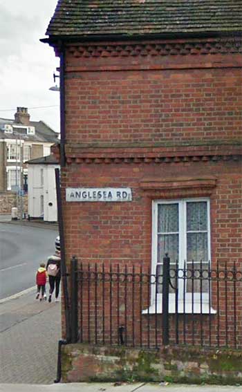 Ipswich Historic Lettering: Newark Lodge, Anglesea Road signs