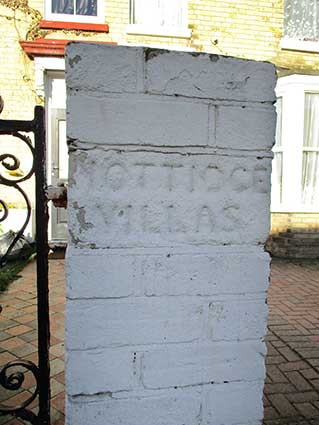 Ipswich Historic Lettering: Nottidge Villas