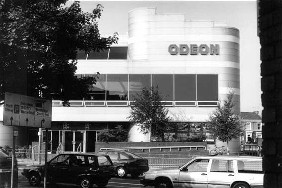 Ipswich Historic Lettering: Majors Corner Odeon 1997