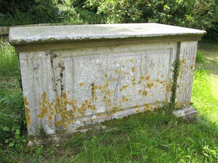 Ipswich Historic Lettering: Rosehill: Roe tomb 5