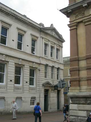 Ipswich Historic Lettering: Town Hall crest 1