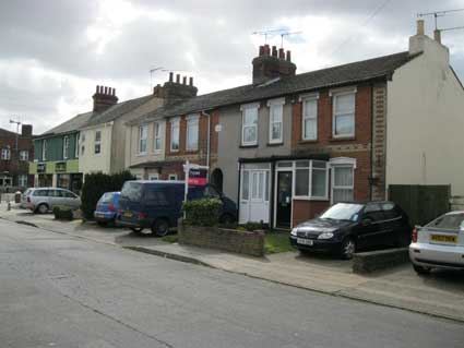 Ipswich Historic Lettering: Rosehill houses: Station Terr 1