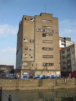 Ipswich Historic Lettering: RW Paul 2