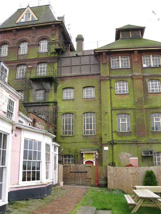 Ipswich Historic Lettering: Tolly Brewery 22