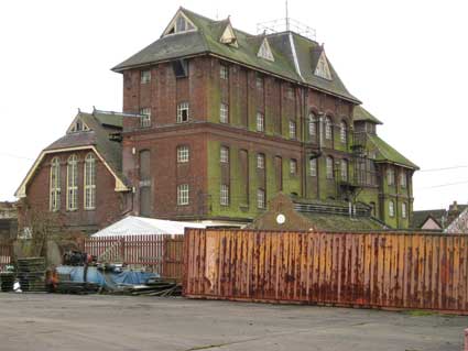 Ipswich Historic Lettering: Tolly Brewery 30