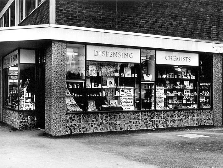 Ipswich Historic Lettering: Wiggin Chemists 6