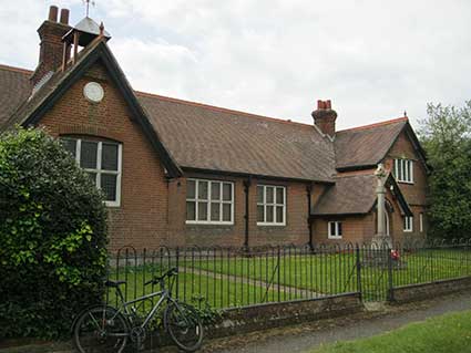 Ipswich Historic lettering: Woolverstone 5